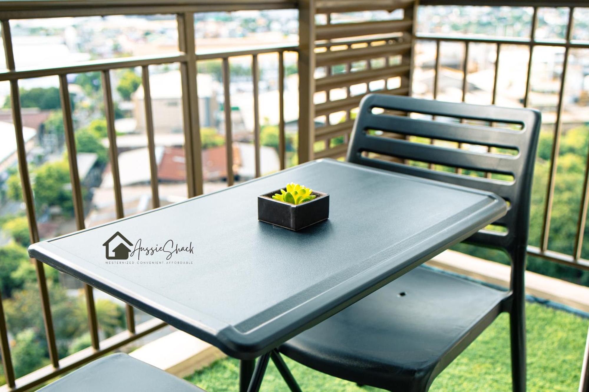 Aussie Shack - 2Br Modern Condo With Skyline View Манила Экстерьер фото